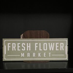 Green Fresh Flower Market Sign